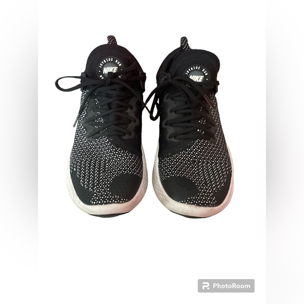 Nike joyride run women shoe size 8.5